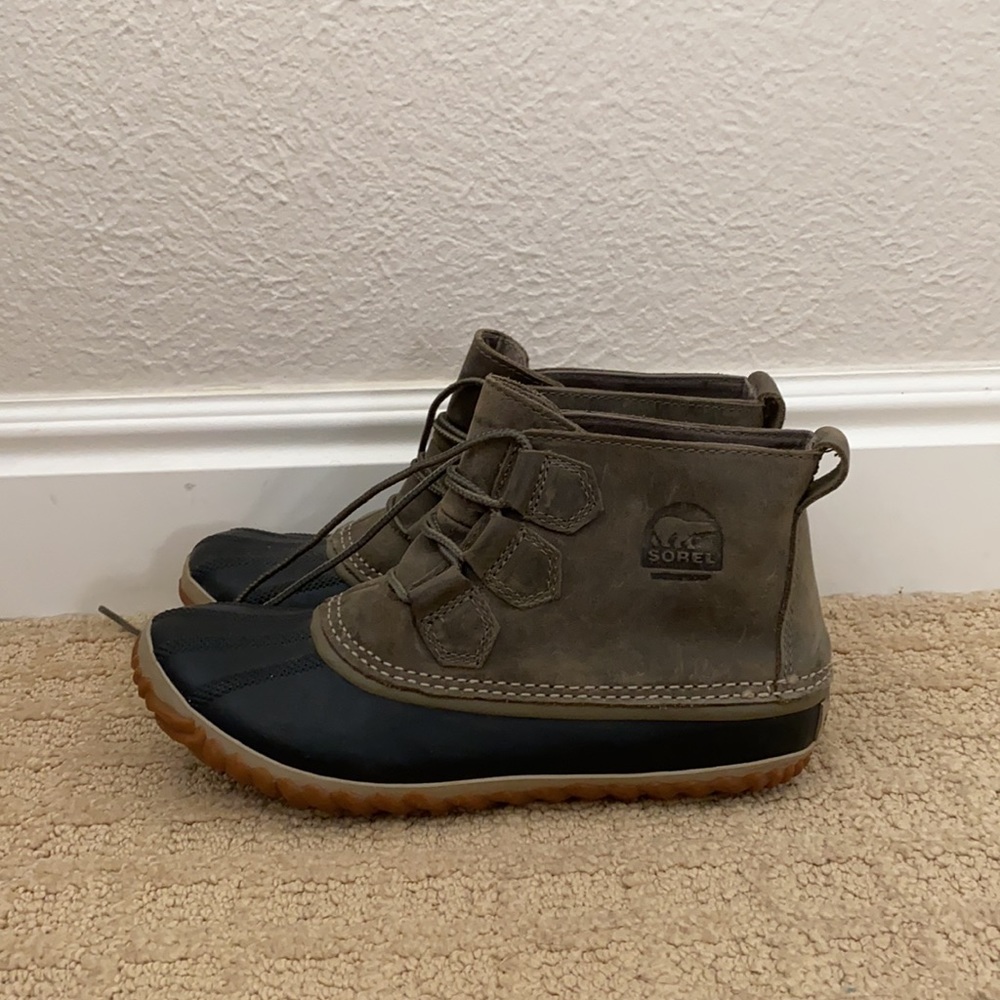 Sorel snow boots, size 7.5